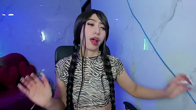 LilithCooperr  online show from July 14, 2026, 8:04 pm