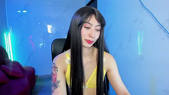 LilithCooperr  online show from June 26, 2026, 3:34 am