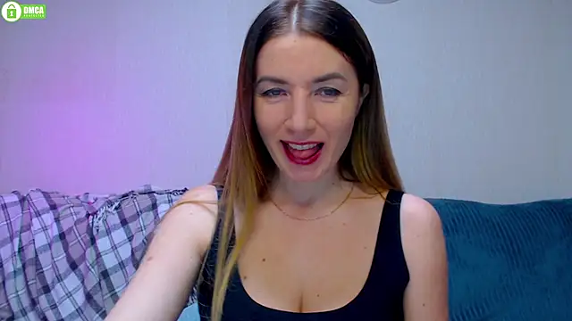 Snapshot of Sweet___Amelia chatting on October 10, 2025, 3:24 pm Sweet Amelia online show from October 10, 2025, 3:24 pm