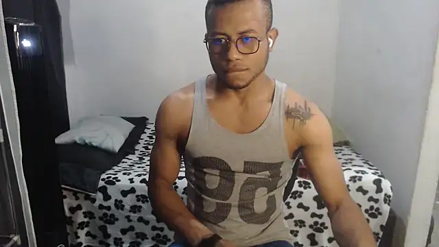 Snapshot of grandominantex1 chatting on February 8, 2026, 11:13 pm grandominantex1 online show from February 8, 2026, 11:13 pm