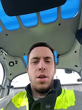 Drummer112 online show from March 27, 2026, 9:32 am