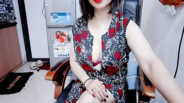 Snapshot of Miu-Le chatting on March 25, 2026, 10:47 am Miu-Le online show from March 25, 2026, 10:47 am