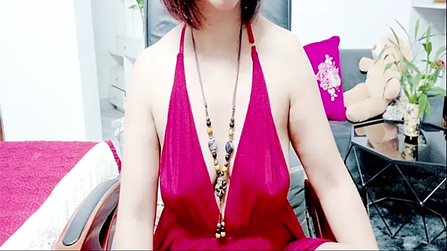 Miu-Le online show from July 14, 2026, 5:08 pm
