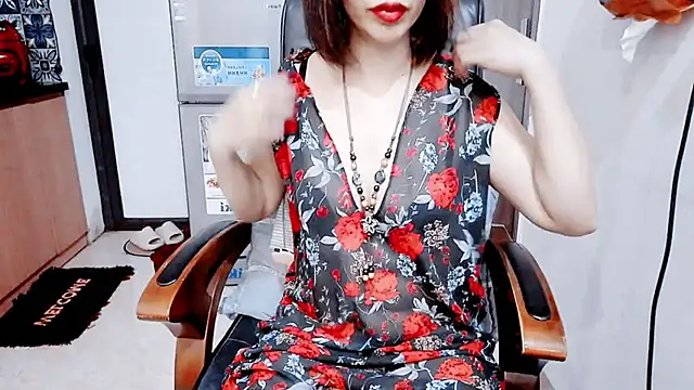 Snapshot of Miu-Le chatting on March 27, 2026, 8:37 am Miu-Le online show from March 27, 2026, 8:37 am