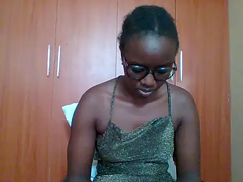 sexy darleen23 online show from June 29, 2026, 11:10 am