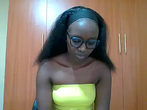 sexy darleen23 online show from June 21, 2026, 6:08 am