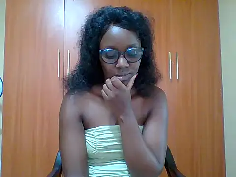 sexy darleen23 online show from March 9, 2026, 8:07 am