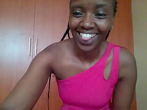 Snapshot of sexy_darleen23 chatting on September 23, 2025, 8:21 am sexy darleen23 online show from September 23, 2025, 8:21 am
