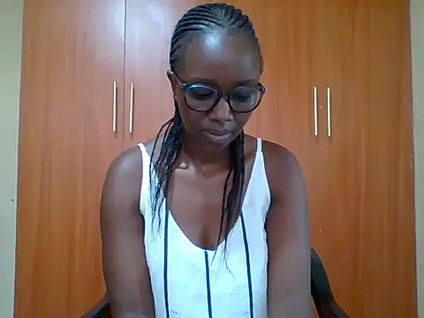 sexy darleen23 online show from February 8, 2026, 6:11 am