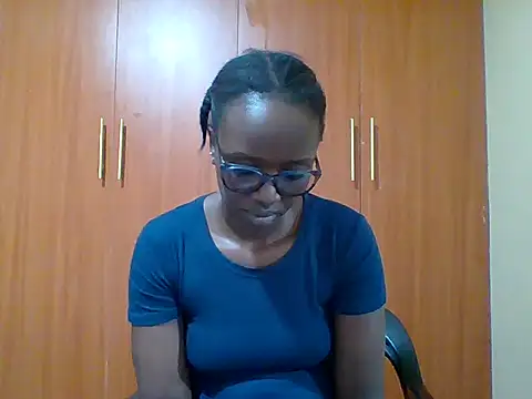 sexy darleen23 online show from July 6, 2026, 3:03 pm