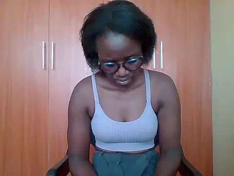 sexy darleen23 online show from February 14, 2026, 6:24 am