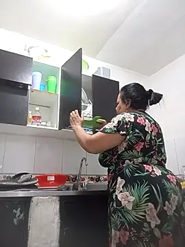 Shanttal0272 online show from April 14, 2026, 5:01 am