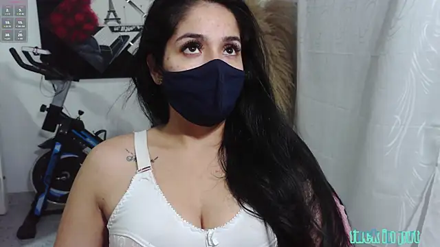 Snapshot of umarany chatting on February 5, 2026, 7:10 pm umarany online show from February 5, 2026, 7:10 pm