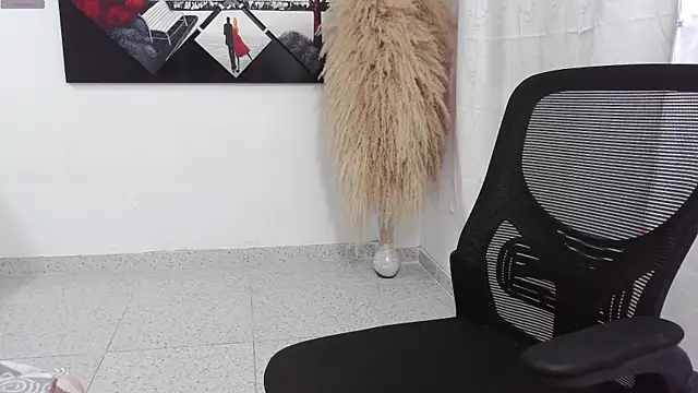 Snapshot of umarany chatting on February 9, 2026, 3:32 pm umarany online show from February 9, 2026, 3:32 pm