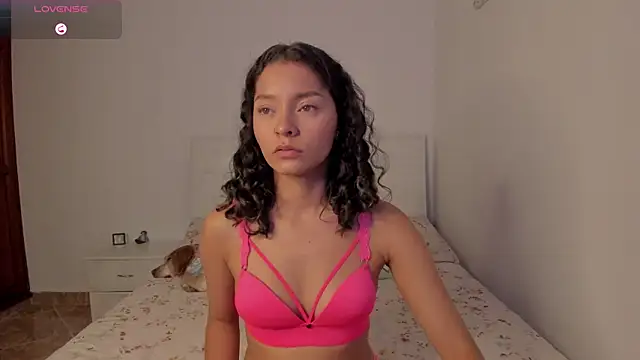 Norma-Jeaane online show from January 13, 2026, 8:57 pm