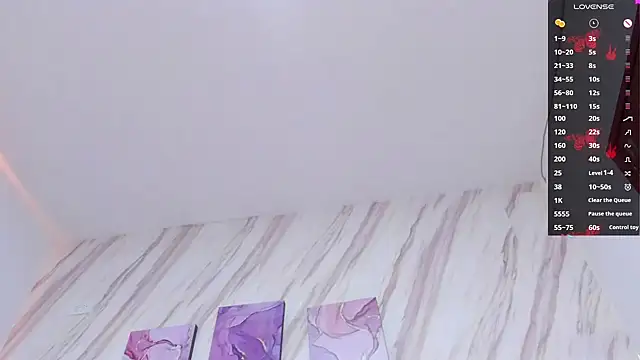 Hanna Corne online show from December 20, 2024, 5:51 pm