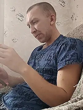 MityaXLoves online show from March 10, 2026, 6:28 am