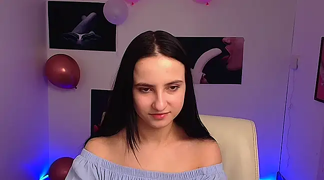 Snapshot of Sara_djefri chatting on March 7, 2025, 6:24 am Sara djefri online show from March 7, 2025, 6:24 am