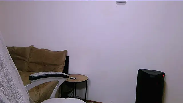 Snapshot of Evadesirex46 chatting on June 22, 2026, 7:22 pm Evadesirex46 online show from June 22, 2026, 7:22 pm