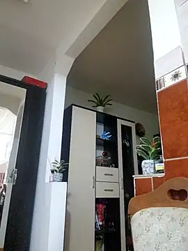 Evadesirex46 online show from October 8, 2025, 8:49 am