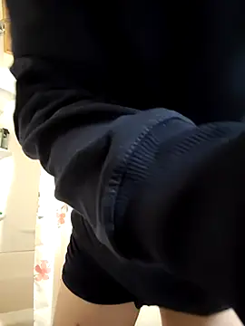 Lilsmokeshow017 online show from March 26, 2026, 5:28 am