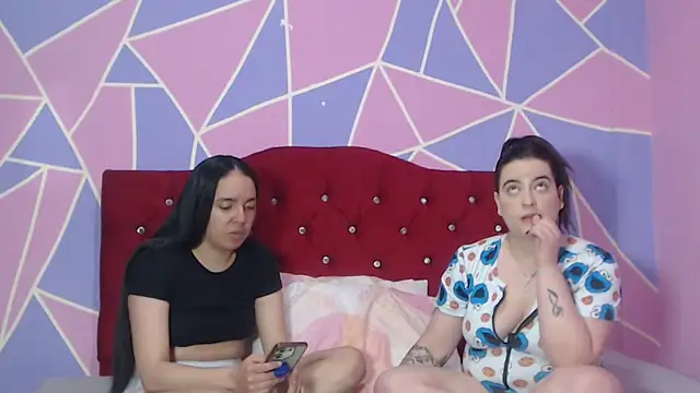 Lola barbara online show from November 1, 2025, 11:20 pm