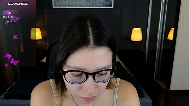 Snapshot of your_demi chatting on September 16, 2025, 5:41 am your demi online show from September 16, 2025, 5:41 am