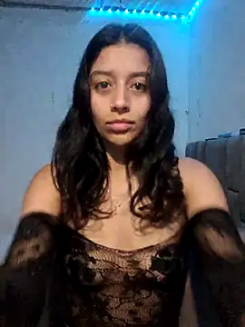 Snapshot of BrittanyDiaz chatting on February 28, 2025, 3:15 pm BrittanyDiaz online show from February 28, 2025, 3:15 pm