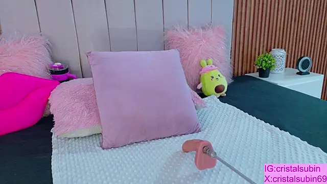 cristal subin69 online show from November 11, 2025, 11:49 am