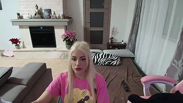 Snapshot of aradia_demon chatting on November 24, 2025, 5:46 pm aradia demon online show from November 24, 2025, 5:46 pm