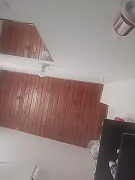 karlamorris  online show from January 8, 2026, 12:11 pm