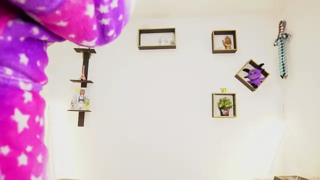 Sophy SmileSweet online show from October 21, 2025, 11:20 am