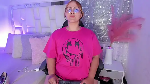 LeahxBarker online show from May 29, 2026, 1:55 am