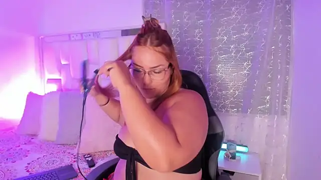 LeahxBarker online show from March 22, 2026, 8:21 pm