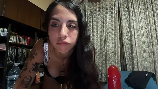Snapshot of sw333tVicky chatting on August 5, 2026, 8:47 pm sw333tVicky online show from August 5, 2026, 8:47 pm