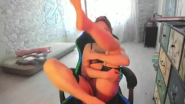 Snapshot of JessicaFamee chatting on April 12, 2026, 9:01 am JessicaFamee online show from April 12, 2026, 9:01 am