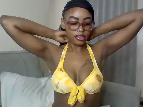 Snapshot of _crystal_princesss chatting on May 7, 2026, 5:22 am crystal princesss online show from May 7, 2026, 5:22 am