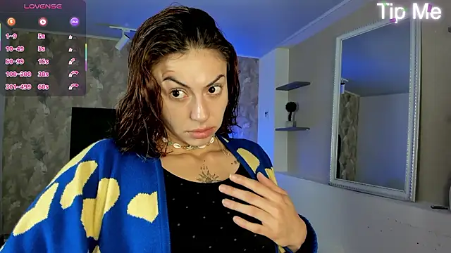 april dumont online show from February 3, 2026, 1:16 pm