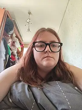 DesireMelissa online show from May 16, 2026, 7:40 am