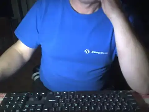 vlad196868 online show from February 14, 2025, 4:31 pm