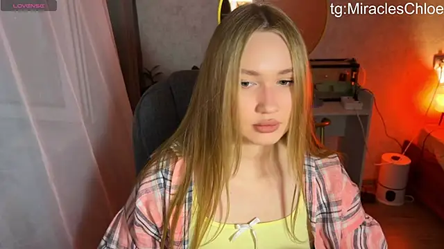 ChloeMillerMeow online show from June 24, 2026, 8:28 pm