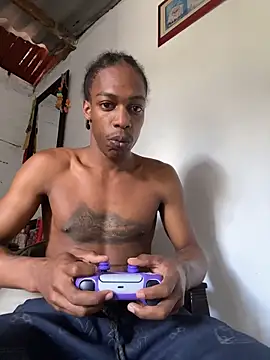 Snapshot of Larry-n-clouds chatting on January 18, 2026, 5:27 pm Larry-n-clouds online show from January 18, 2026, 5:27 pm