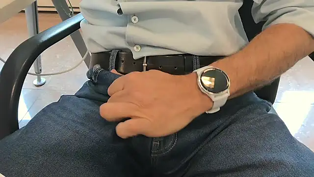 alessandroman2114 online show from October 13, 2025, 10:28 am