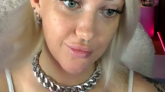 tykioty Miley online show from June 12, 2026, 2:15 pm