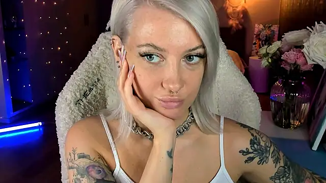 tykioty Miley online show from February 28, 2026, 10:48 am