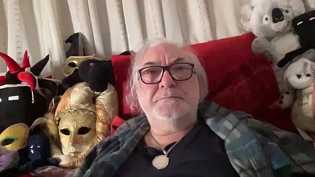 Snapshot of EroticVenetian chatting on January 16, 2026, 7:40 pm EroticVenetian online show from January 16, 2026, 7:40 pm