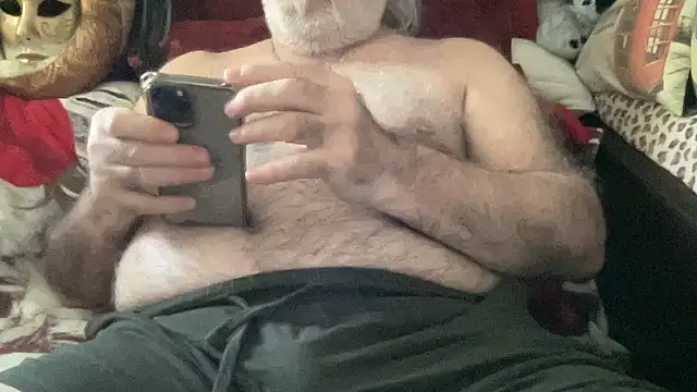 EroticVenetian online show from April 7, 2026, 10:17 am