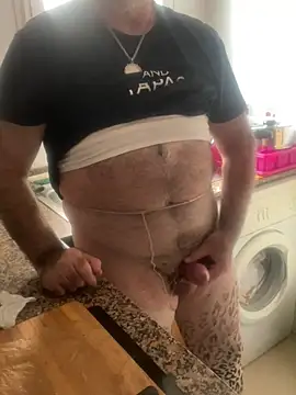 Snapshot of EroticVenetian chatting on February 24, 2026, 10:27 am EroticVenetian online show from February 24, 2026, 10:27 am