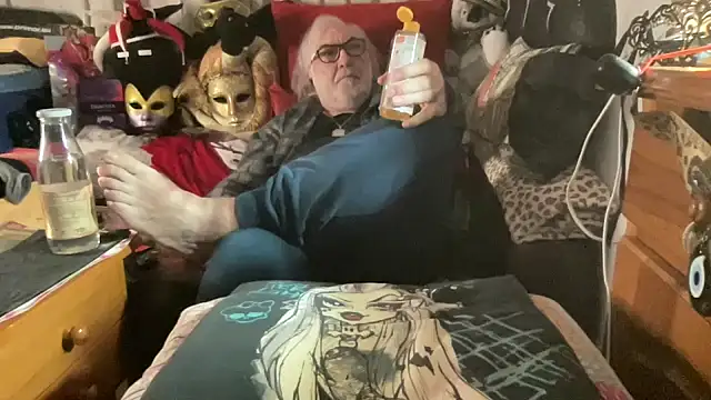 Snapshot of EroticVenetian chatting on February 21, 2026, 8:27 am EroticVenetian online show from February 21, 2026, 8:27 am