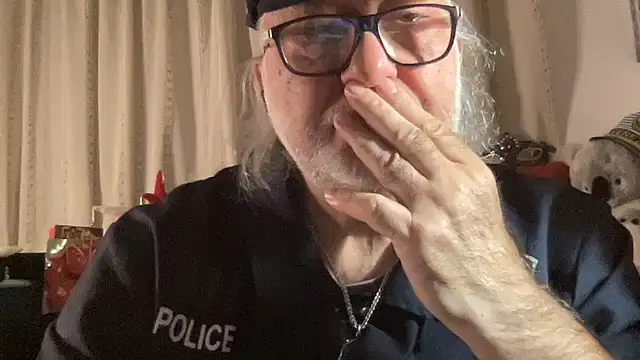 Snapshot of EroticVenetian chatting on March 2, 2026, 6:58 am EroticVenetian online show from March 2, 2026, 6:58 am